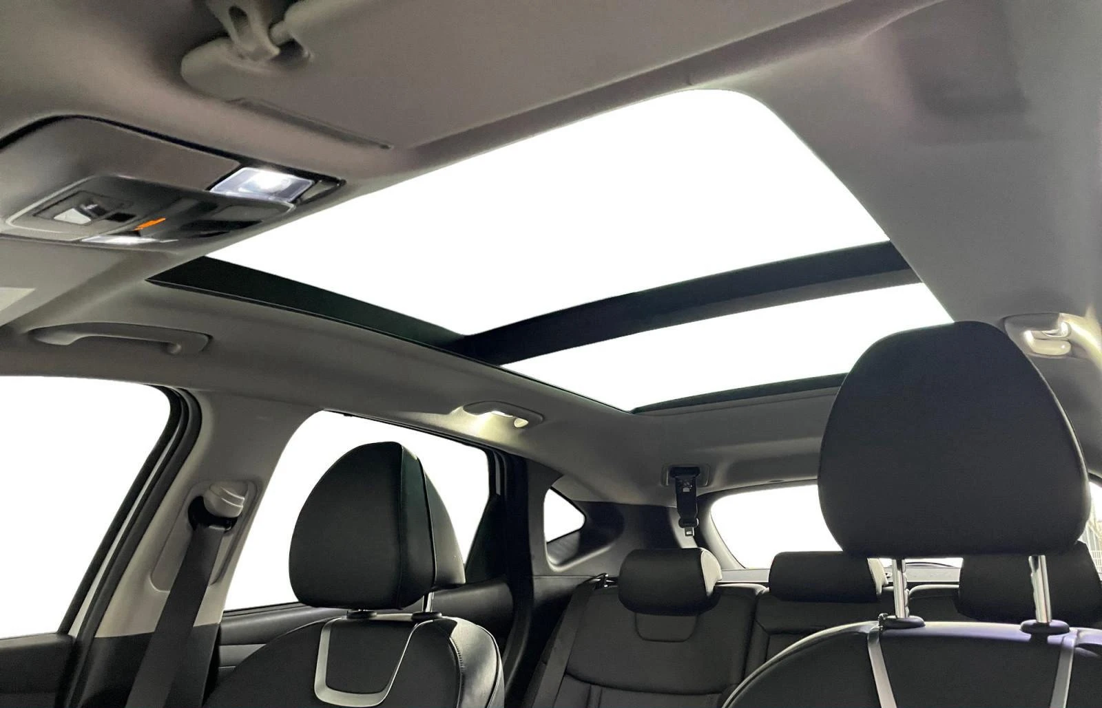 Hyundai Tucson 1.6HEV/215HP/PRIME/4X4/360/PANO/KLESS/ACC/283z, снимка 12 - Автомобили и джипове - 54126373