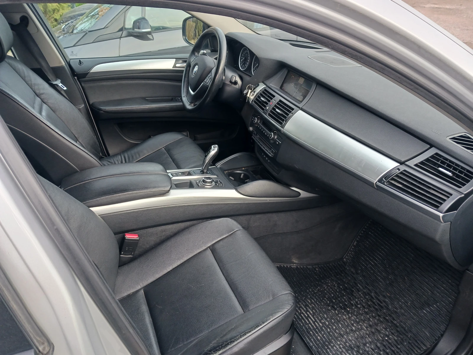 BMW X6 3.0 D, снимка 9 - Автомобили и джипове - 54875500