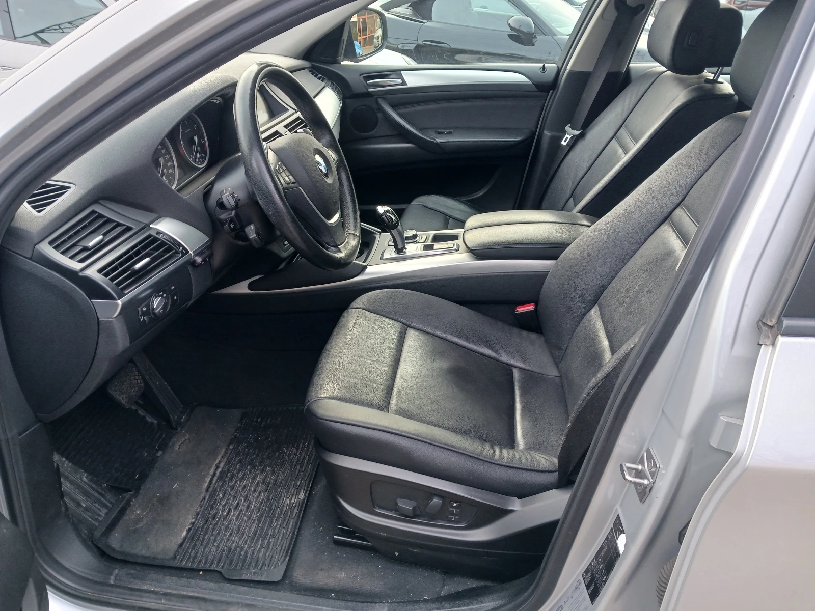 BMW X6 3.0 D, снимка 8 - Автомобили и джипове - 54875500