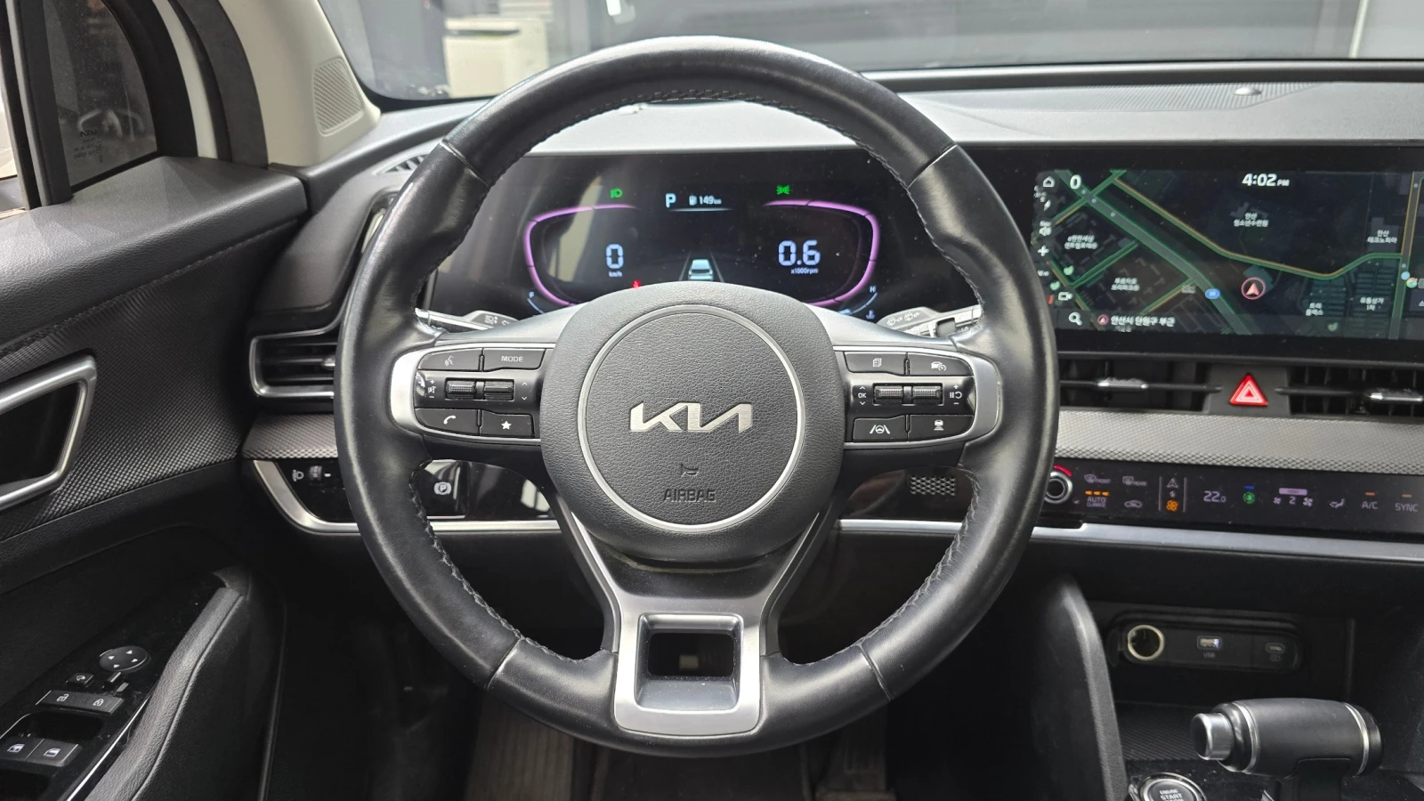 Kia Sportage 1.6 T-GDI Trendy | Адаптивен круиз | Навигация | К, снимка 10 - Автомобили и джипове - 54918921