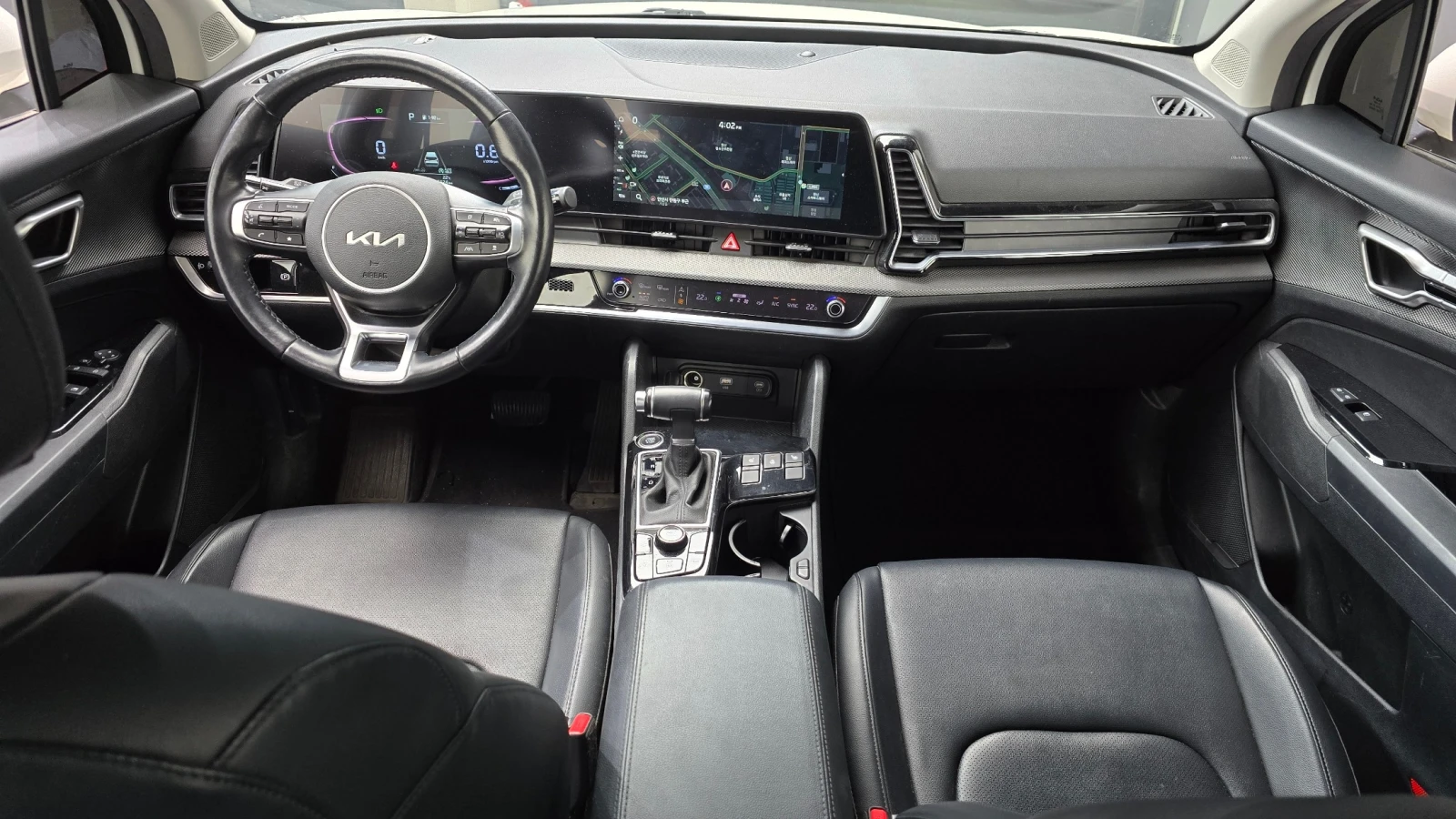 Kia Sportage 1.6 T-GDI Trendy | Адаптивен круиз | Навигация | К, снимка 5 - Автомобили и джипове - 54918921