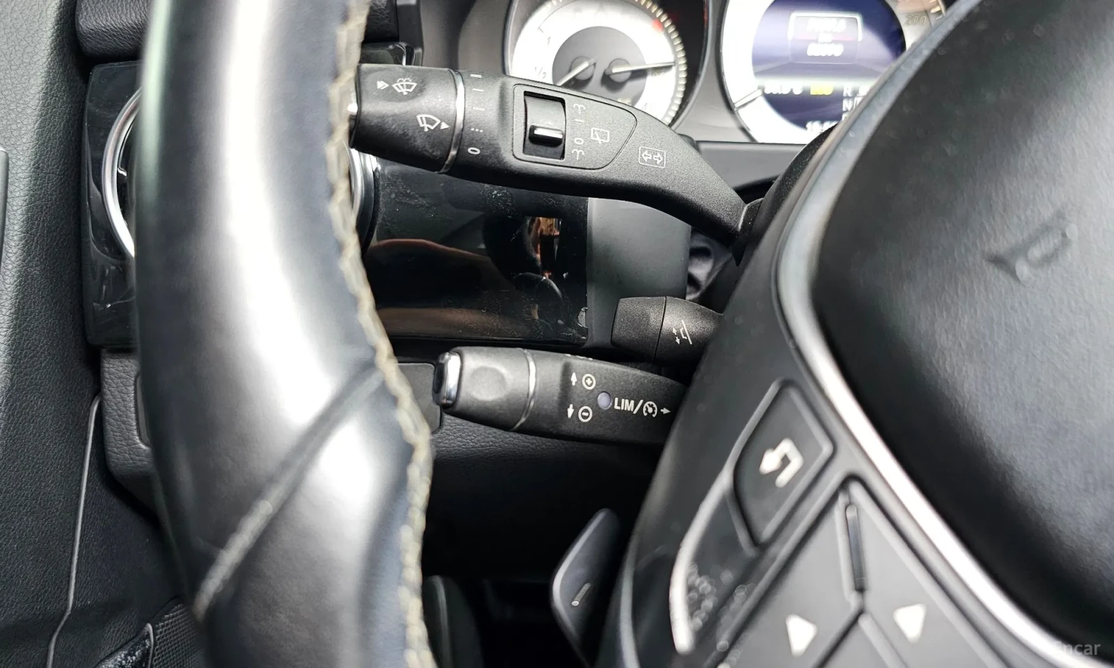 Mercedes-Benz GLK * * 220D* FACELIFT* 80000km!!!* FULL* * , снимка 17 - Автомобили и джипове - 55056194