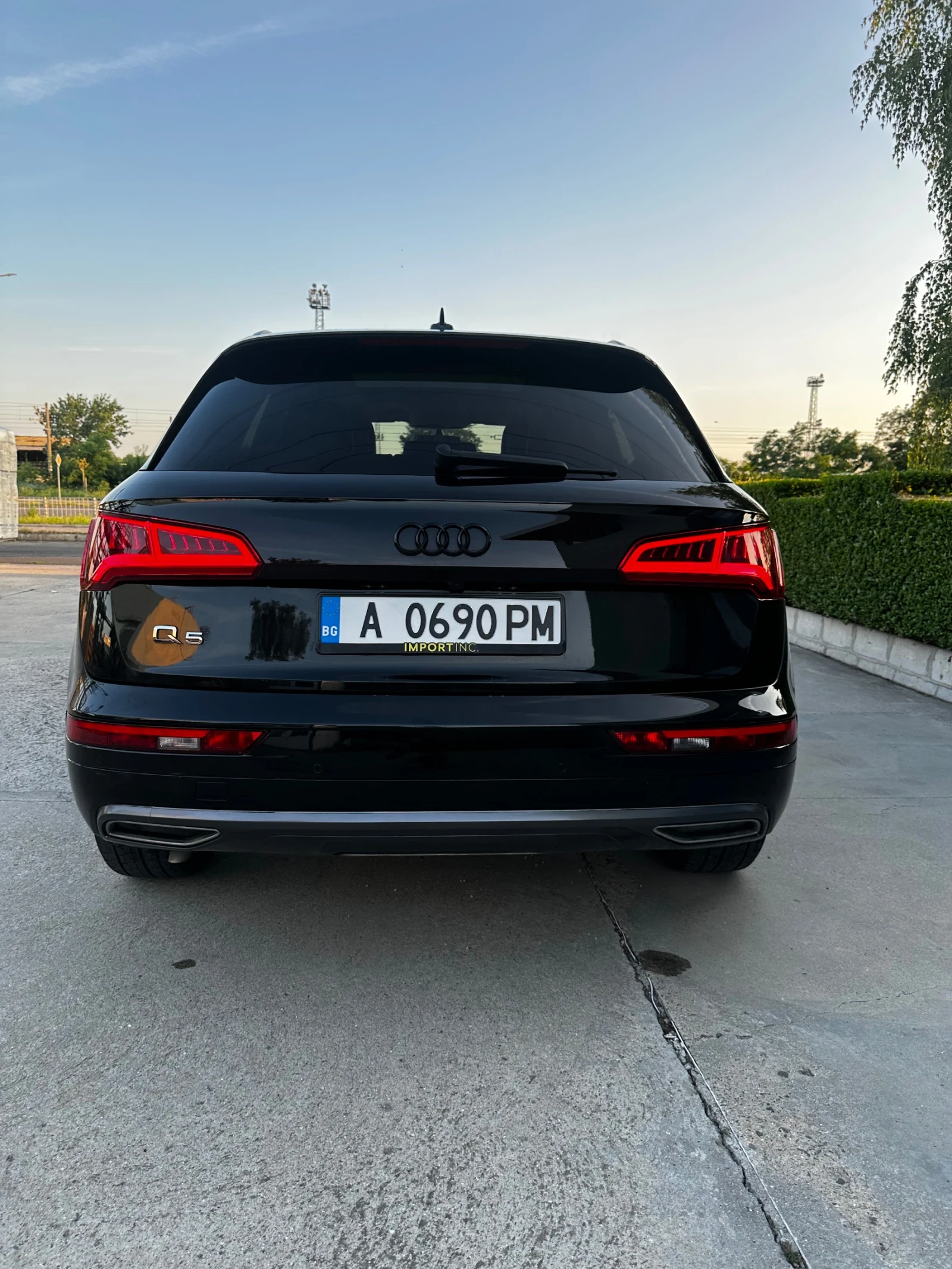Audi Q5, снимка 2 - Автомобили и джипове - 55061543