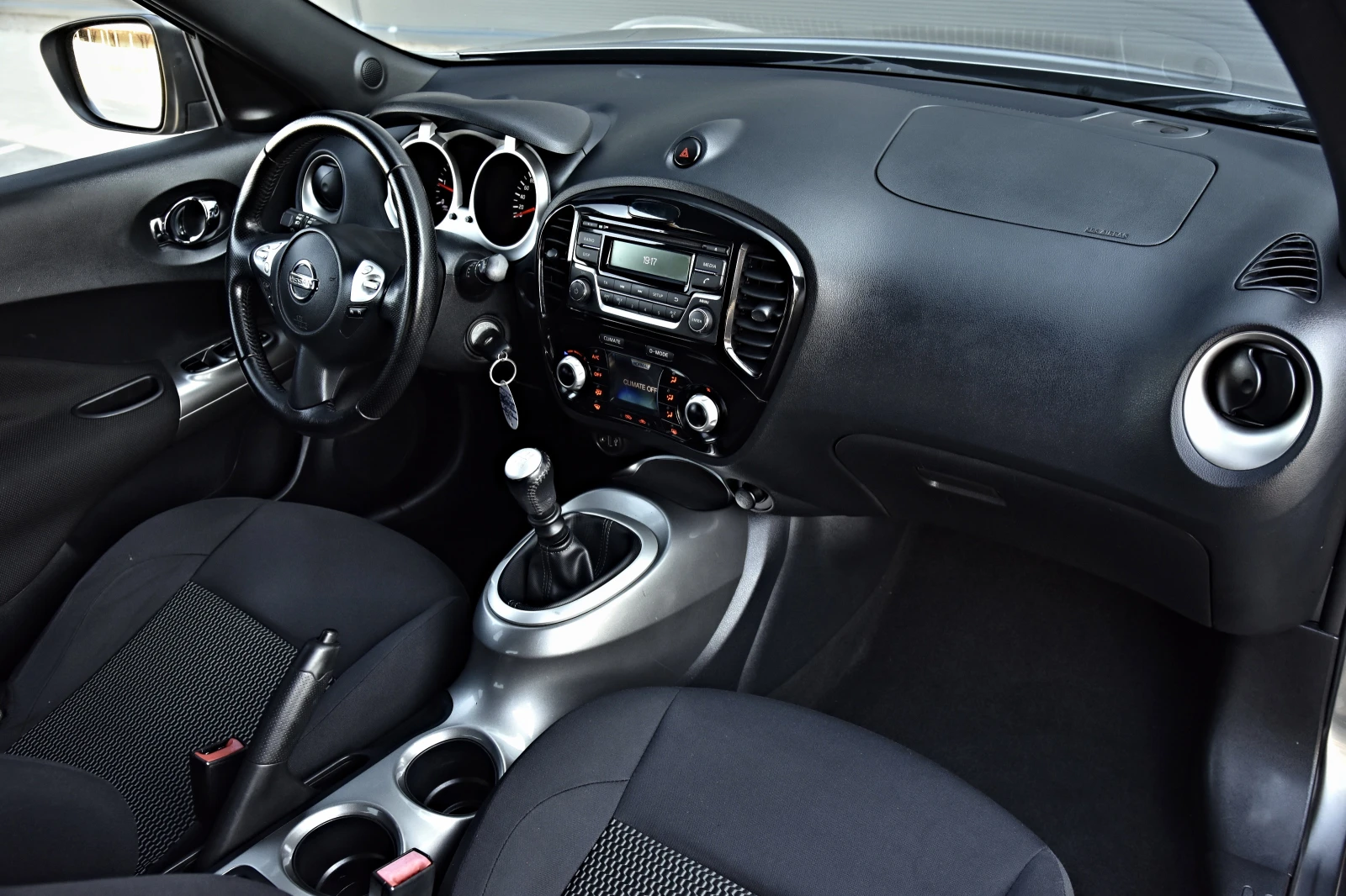 Nissan Juke 1.5 DCI 83000 km!!!!!!!, снимка 13 - Автомобили и джипове - 55989497