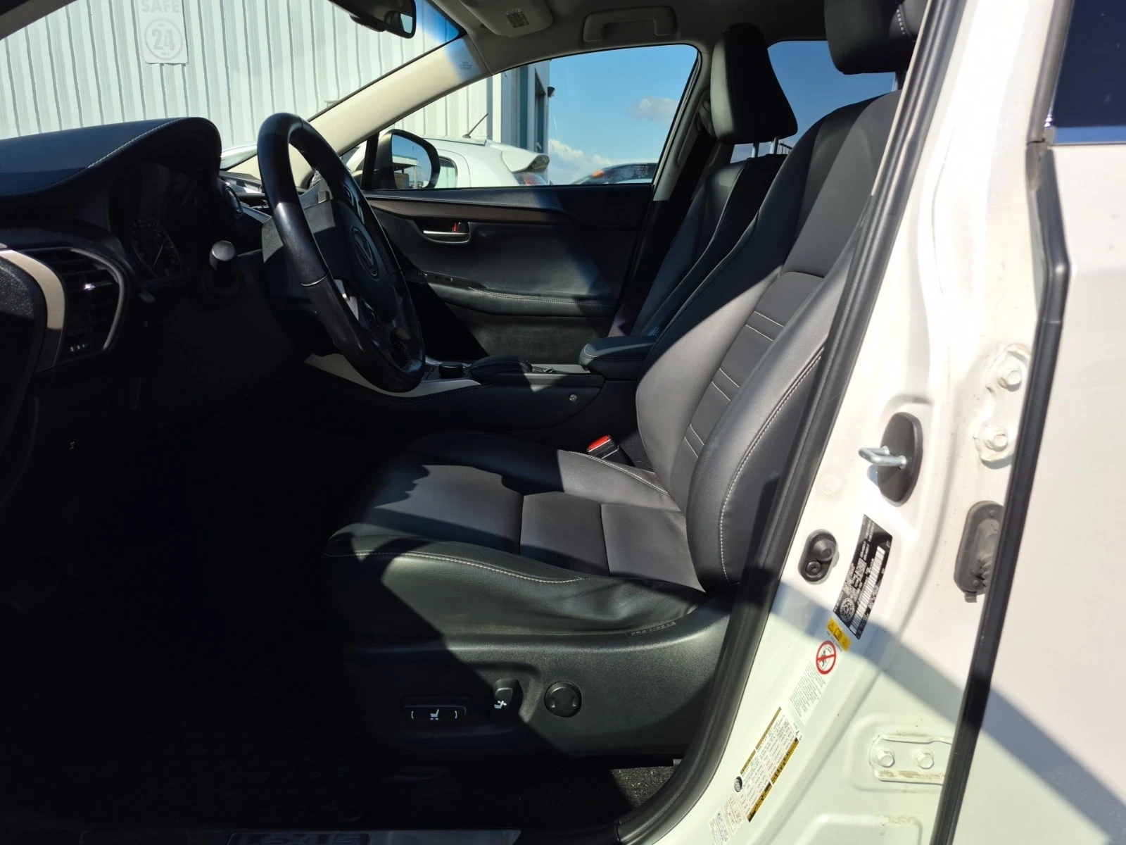 Lexus NX 200t * AWD * CARFAX *  | Mobile.bg � ����������� 6