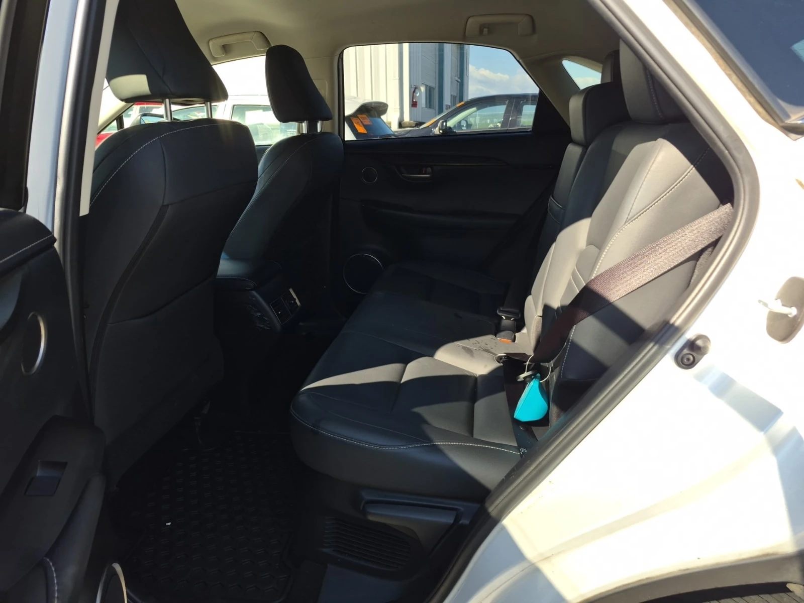 Lexus NX 200t * AWD * CARFAX *  | Mobile.bg � ����������� 9