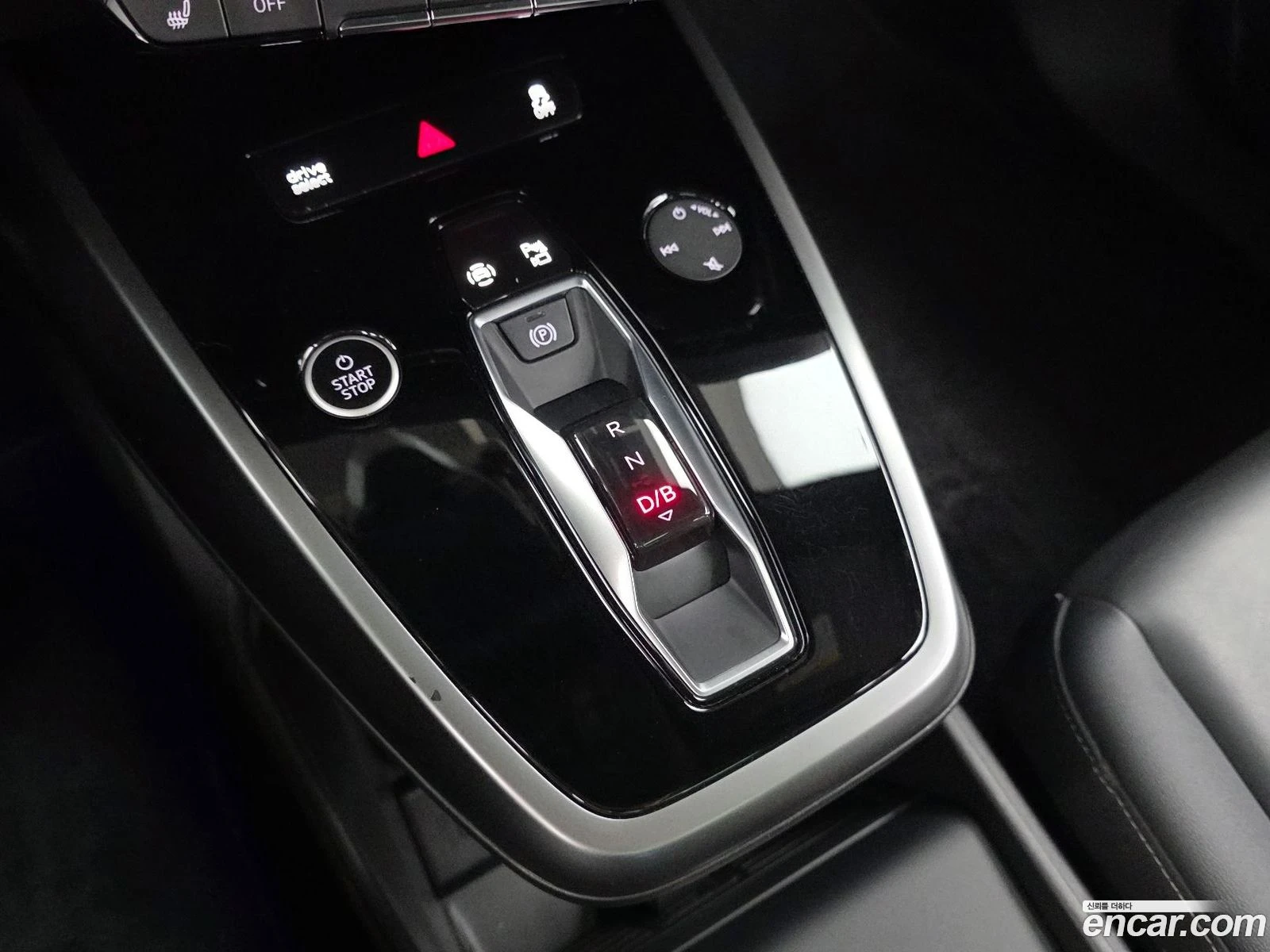 Audi Q4 40 Premium* �������� ������ ������� | Mobile.bg � ����������� 9