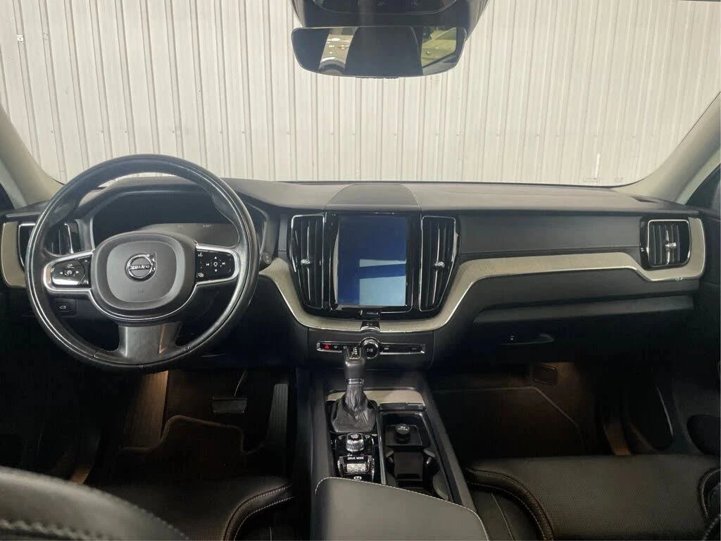 Volvo XC60, снимка 10 - Автомобили и джипове - 56737397