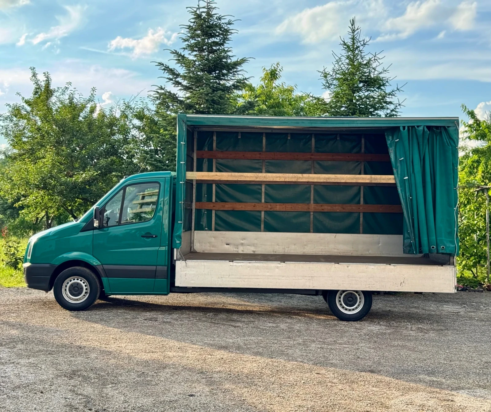 VW Crafter ЩОРА* КЛИМАТИК* НАВИГАЦИЯ* СЕРВИЗНИ ДОКУМЕНТИ