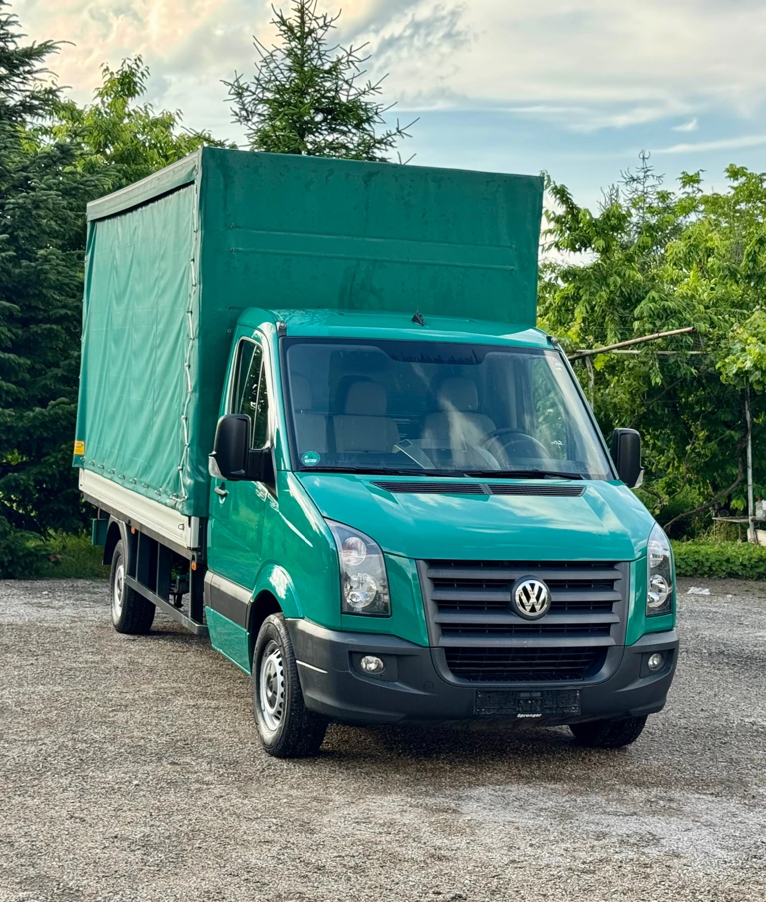 VW Crafter ЩОРА* КЛИМАТИК* НАВИГАЦИЯ* СЕРВИЗНИ ДОКУМЕНТИ, снимка 11 - Бусове и автобуси - 56006984