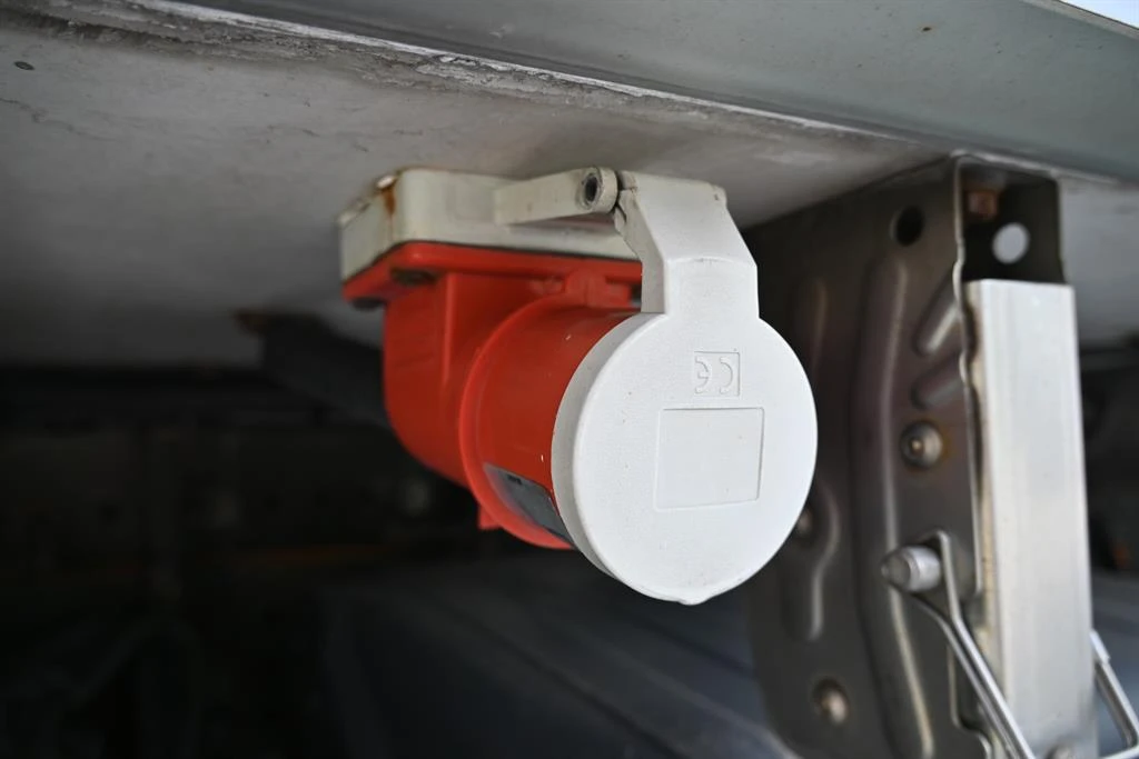 Mercedes-Benz Antos | Mobile.bg � ����������� 10