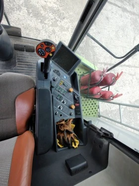 Комбайн Claas LEXION 580, снимка 9