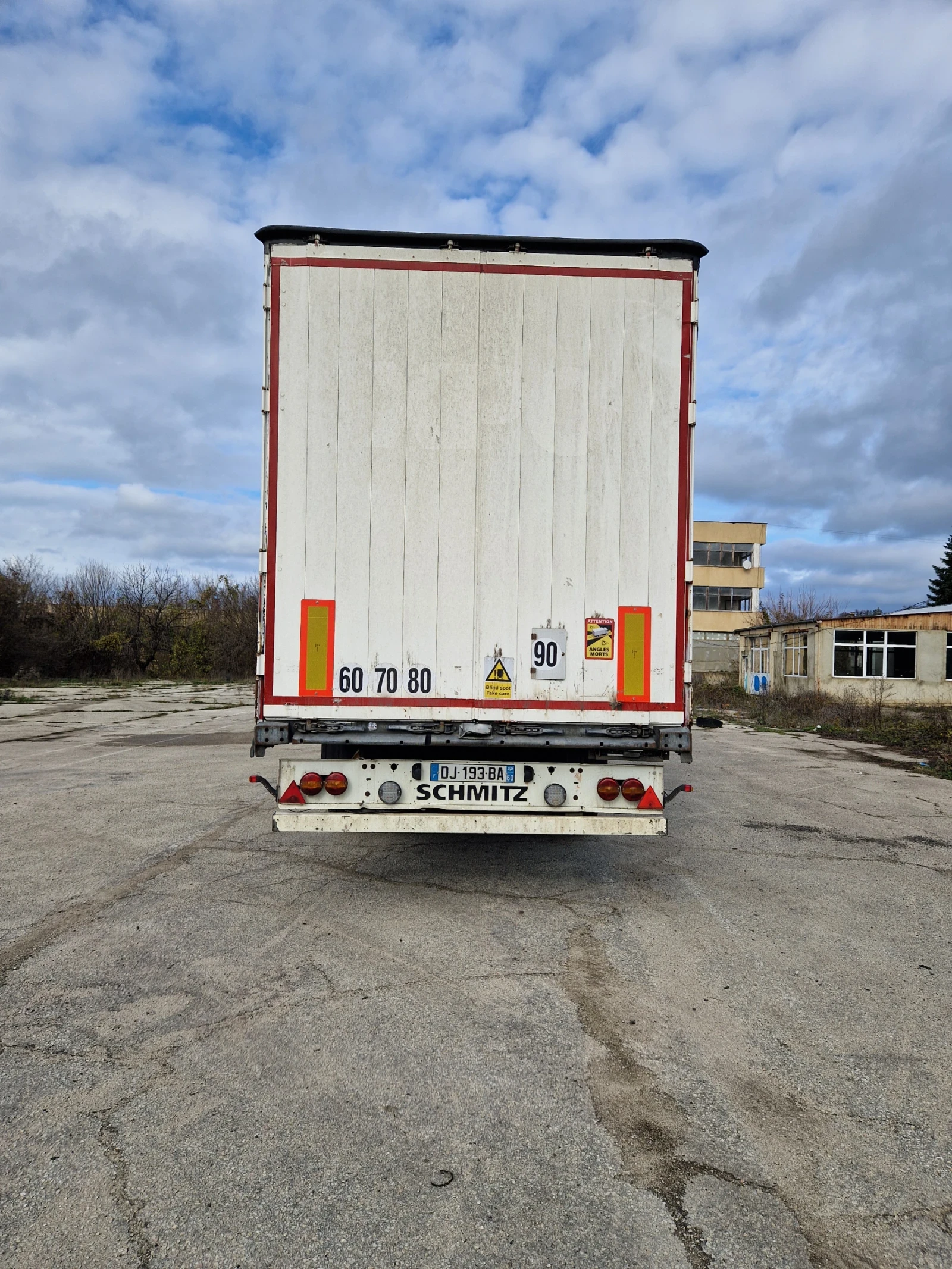  Schmitz   | Mobile.bg   3