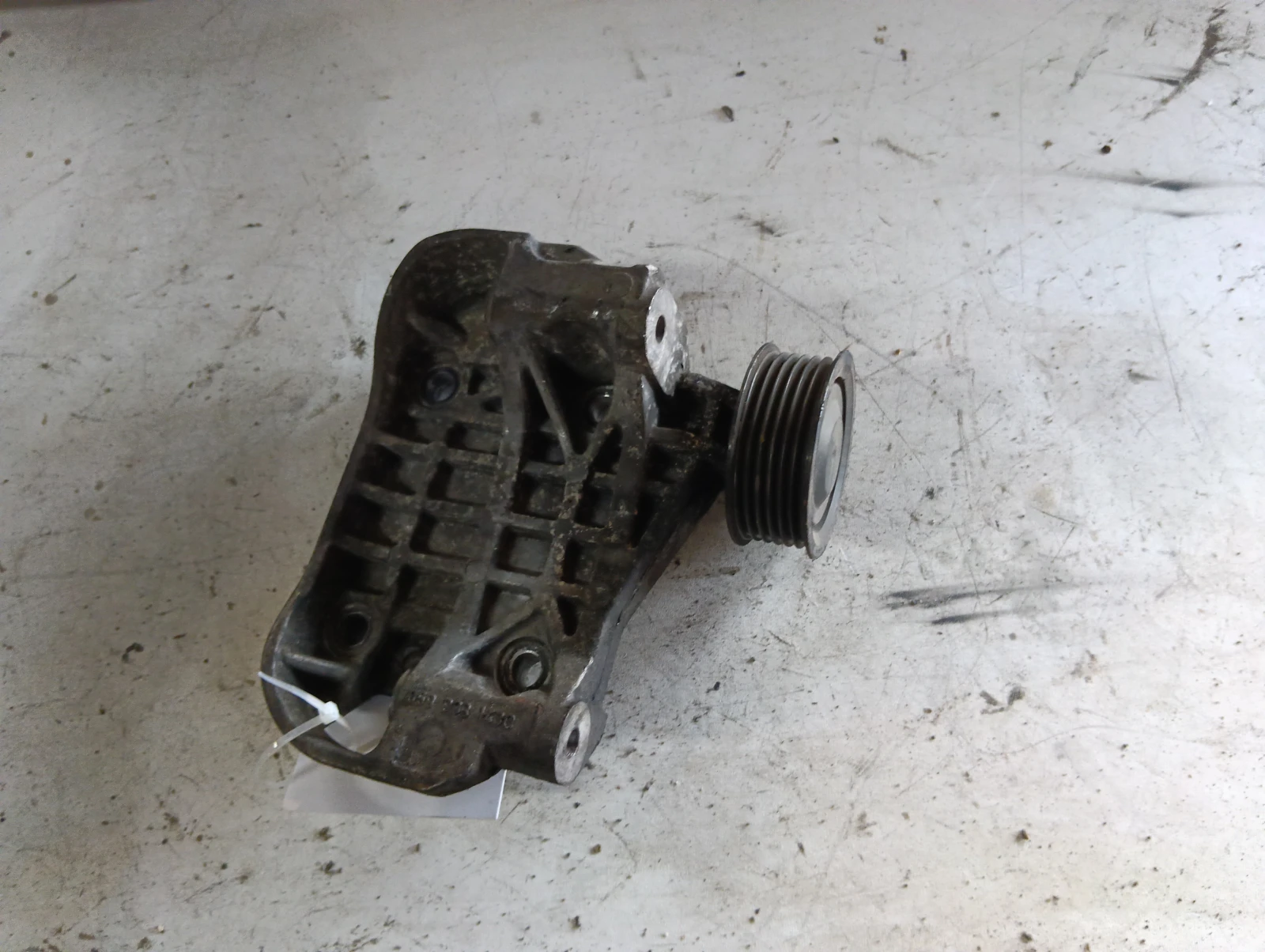 планка 059903143Q 3.0TDI Audi Q7
