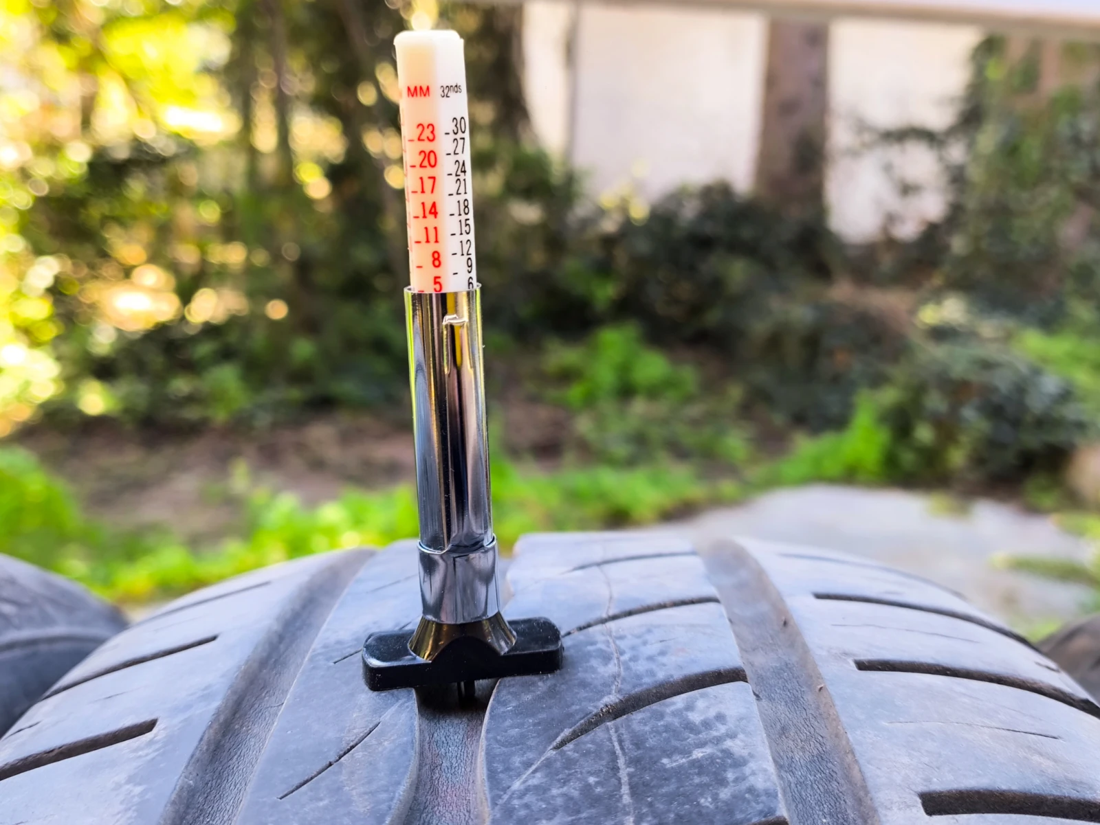 Гуми Летни 185/65R15, снимка 3 - Гуми и джанти - 54332208