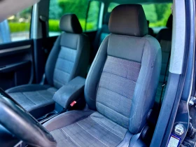 VW Touran Обслужен/Регистриран/Реални километри, снимка 9