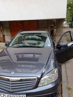 Mercedes-Benz C 200, снимка 4