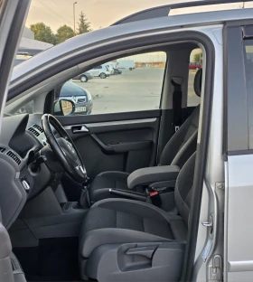 VW Touran 1.6TDI, снимка 8