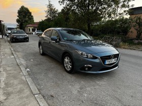 Mazda 3 2.0i Exclusive, снимка 4 - Автомобили и джипове - 46191717