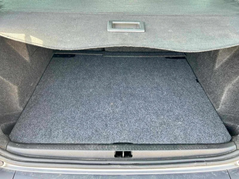 Renault Clio 1.2i 137000км., снимка 16 - Автомобили и джипове - 52696143