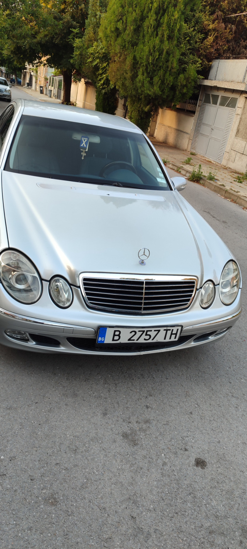 Mercedes-Benz E 270, снимка 15 - Автомобили и джипове - 46435751