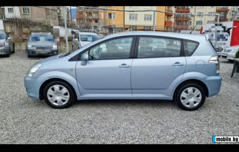 Toyota Corolla verso 1.8 VVTI , снимка 1 - Автомобили и джипове - 47222703