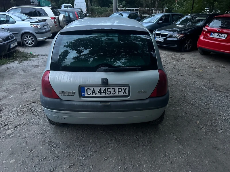 Renault Clio 1.6 16v, снимка 7 - Автомобили и джипове - 47445864