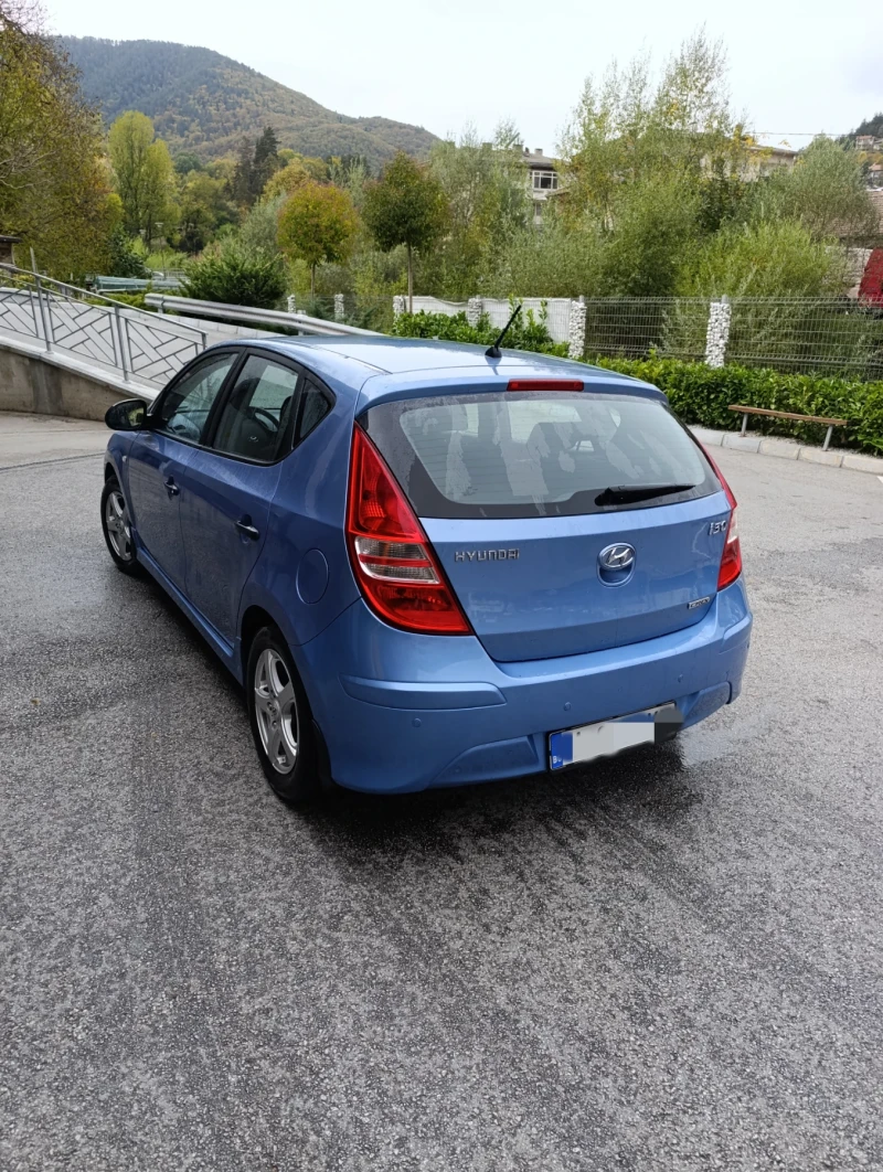 Hyundai I30 1.6crdi, снимка 8 - Автомобили и джипове - 47470591