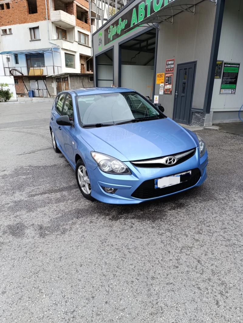 Hyundai I30 1.6crdi, снимка 4 - Автомобили и джипове - 47594906