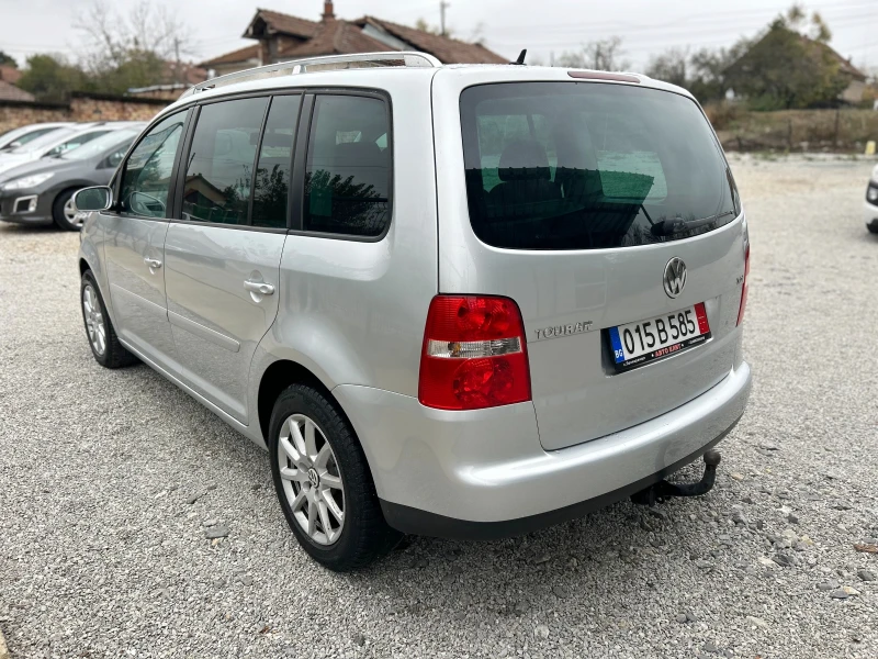 VW Touran 1.9TDI 105кс КЛИМАТРОНИК, снимка 4 - Автомобили и джипове - 47981245