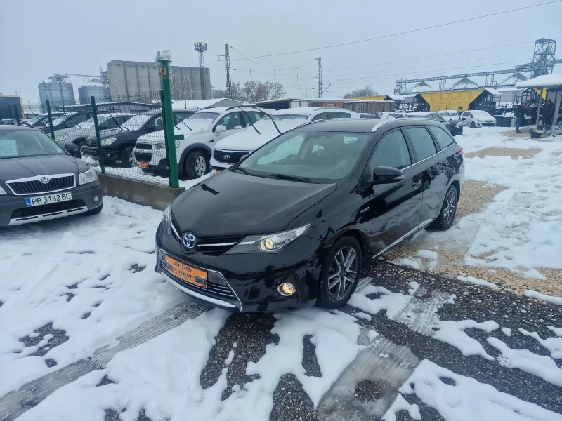 Toyota Auris 1.6-GPL-HIBRID, снимка 3 - Автомобили и джипове - 48682508