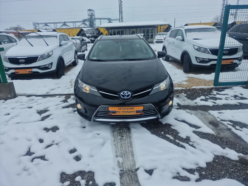 Toyota Auris 1.6-GPL-HIBRID, снимка 2 - Автомобили и джипове - 48682508