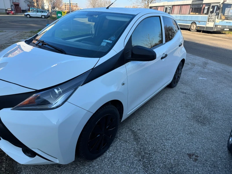 Toyota Aygo, снимка 2 - Автомобили и джипове - 48717150