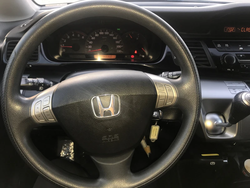 Honda Fr-v 2, 2 i-CTDI, снимка 17 - Автомобили и джипове - 49006724