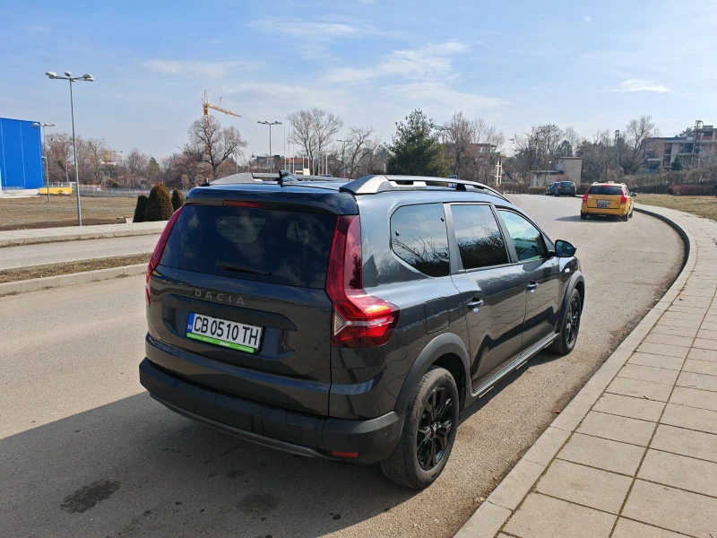 Dacia Jogger 1999лв за получаване, 1.0TCe EcoG Extreme 6+ 1 ГАЗ, снимка 5 - Автомобили и джипове - 49298000