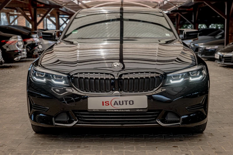 BMW 330 xDrive/PDC/Sport Gearbox/Sport Line/Active Guard