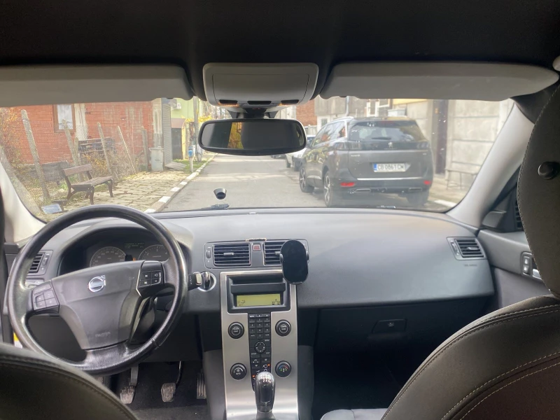 Volvo S40 2.0 diesel, снимка 8 - Автомобили и джипове - 52594589