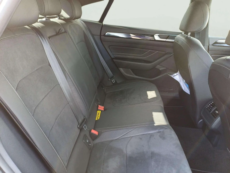 VW Arteon 2.0 D, снимка 10 - Автомобили и джипове - 53255071