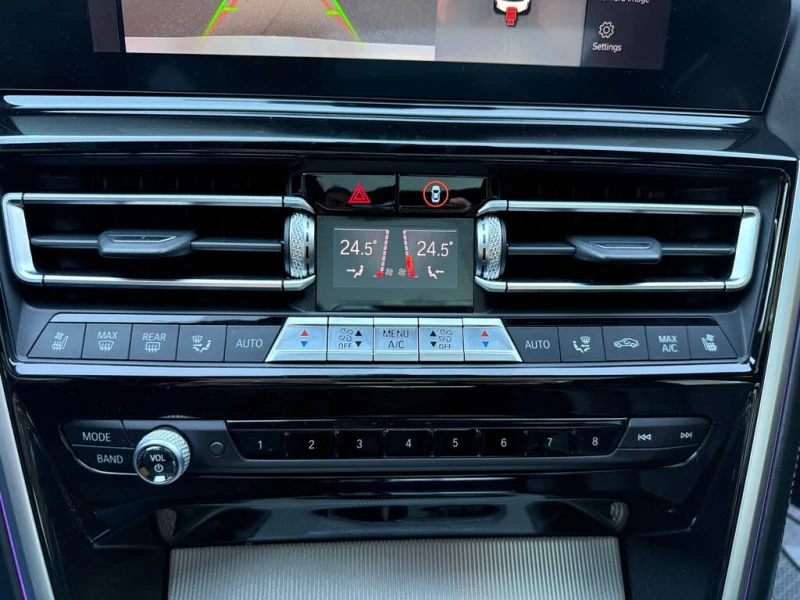 BMW 850 XDRIVE * SWAROVSKI * 360 * LASER * ПОДГРЕВ * PANO , снимка 14 - Автомобили и джипове - 53418726