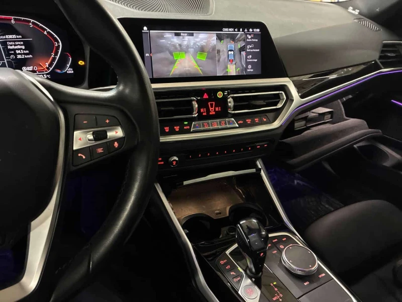 BMW 330 * xDrive * 360КАМЕРИ* ШИБИДАХ* ПОДГРЕВИ* , снимка 9 - Автомобили и джипове - 53567713