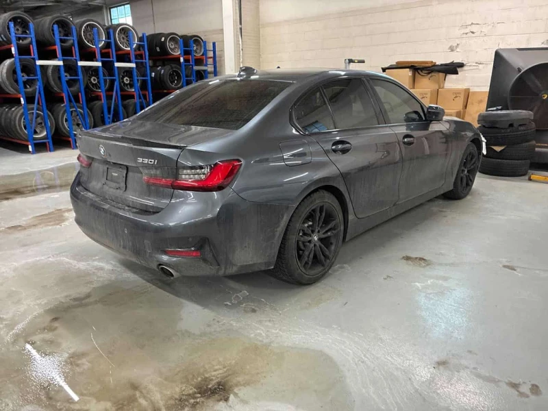 BMW 330 * xDrive * 360КАМЕРИ* ШИБИДАХ* ПОДГРЕВИ* , снимка 3 - Автомобили и джипове - 53567713