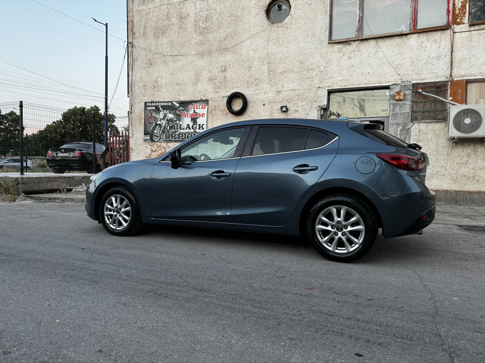 Mazda 3 2.0i Exclusive - изображение 6