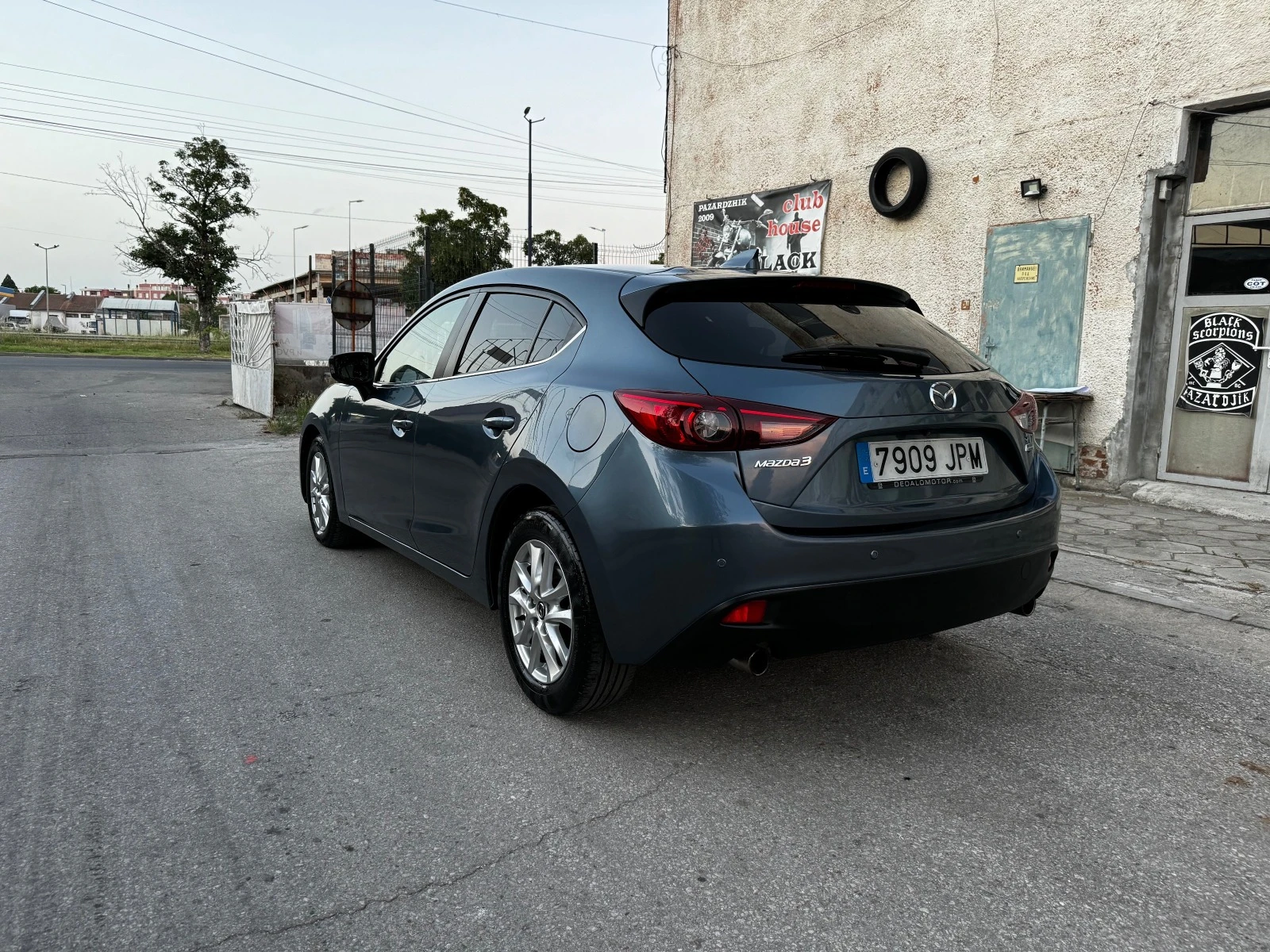 Mazda 3 2.0i Exclusive - изображение 10