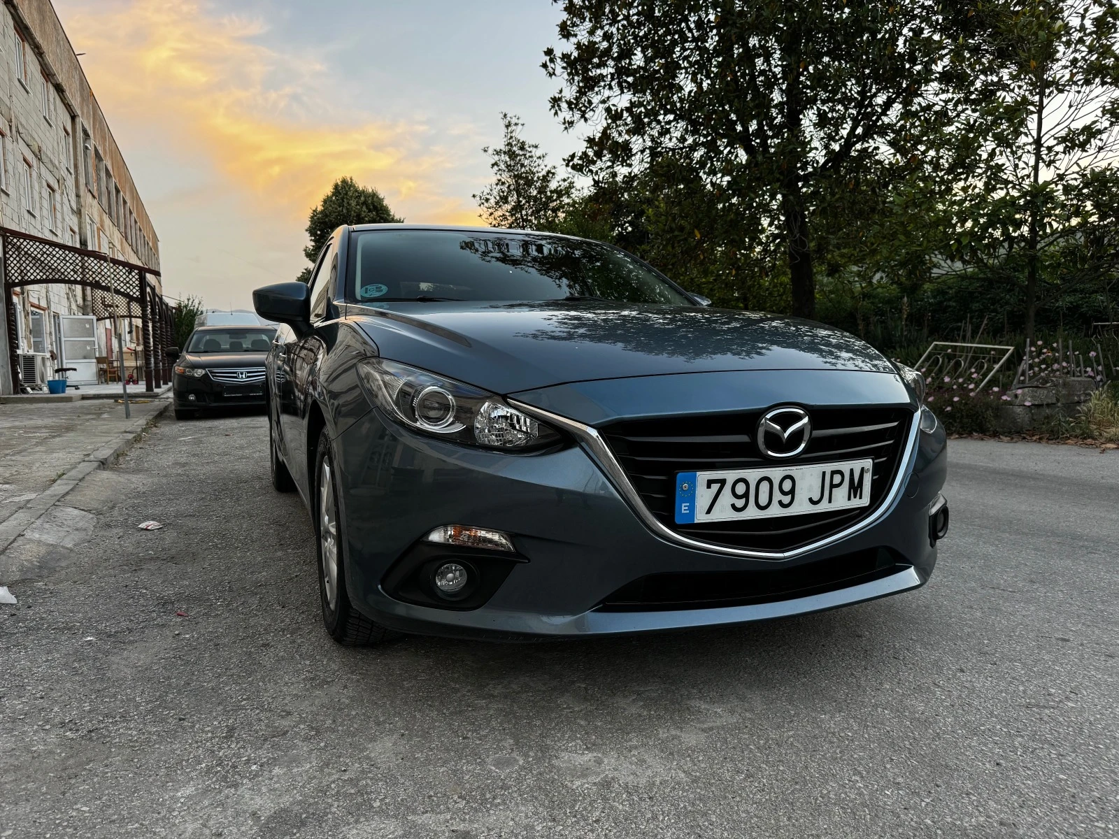 Mazda 3 2.0i Exclusive - изображение 2