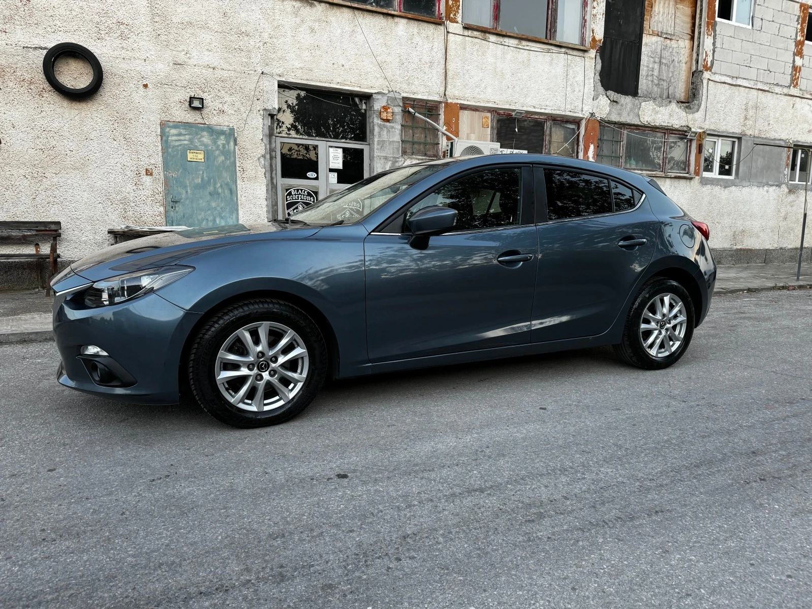 Mazda 3 2.0i Exclusive - изображение 7