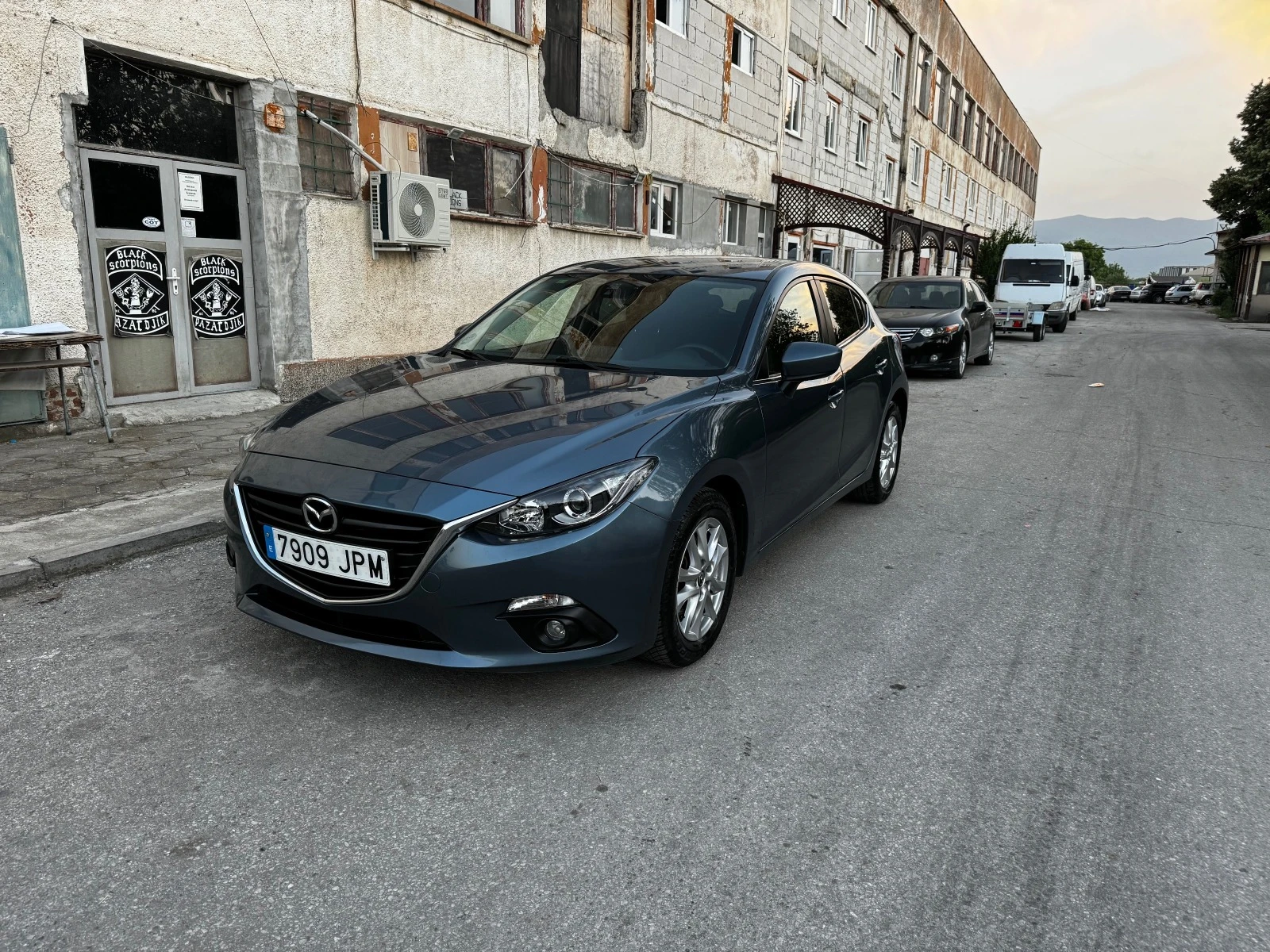 Mazda 3 2.0i Exclusive - изображение 3