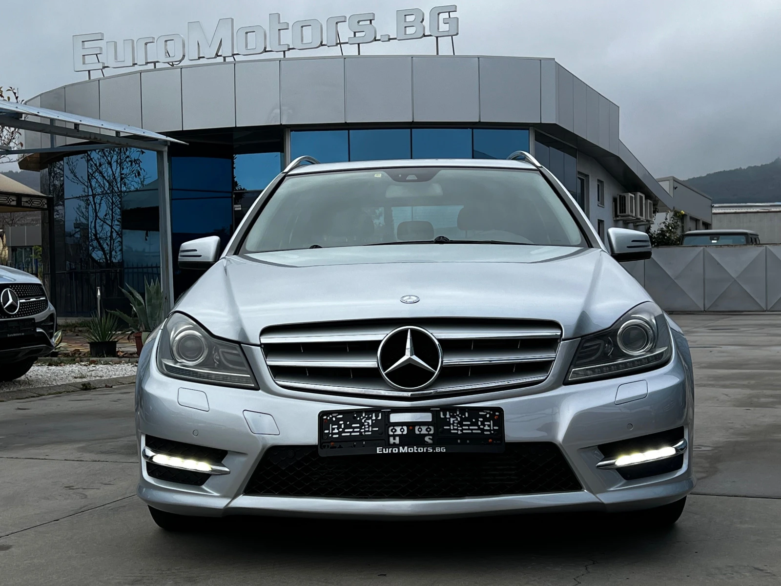 Mercedes-Benz C 250 CDI, 4-MATIC, AMG LINE - изображение 2