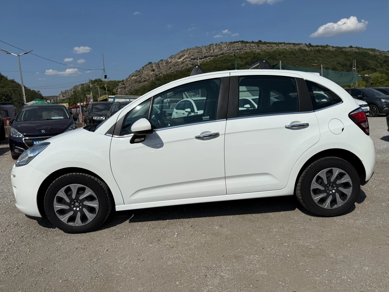 Citroen C3 1.2i-82к.с-автоматик - изображение 3