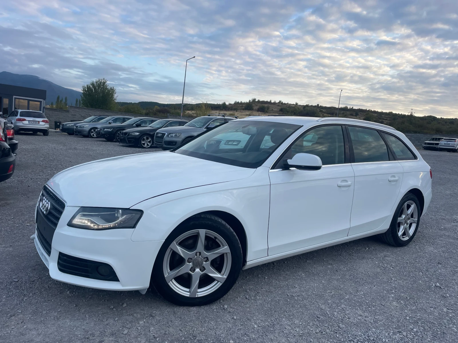 Audi A4 2.0TDI LED BI-XENON 143 | Mobile.bg   1