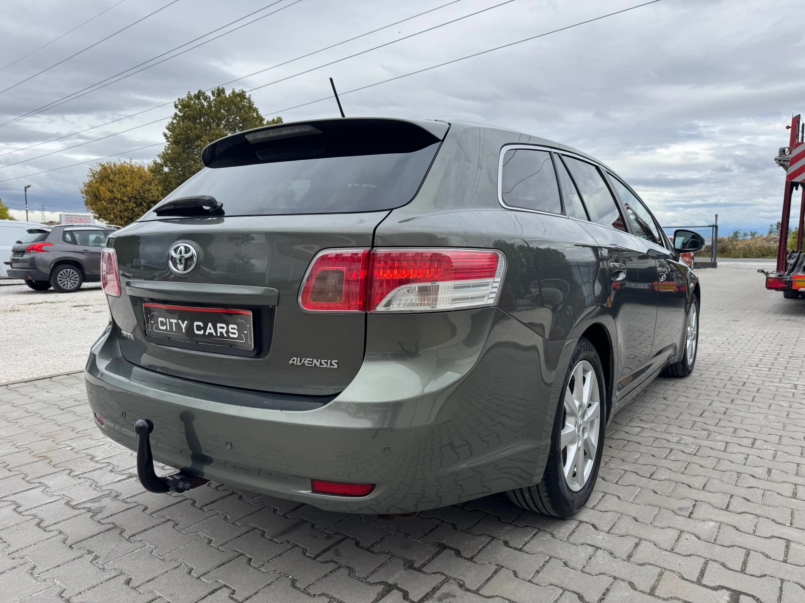 Toyota Avensis 1.8i-AVTOMAT-NAVI - изображение 6